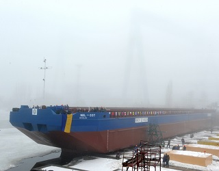 «НІБУЛОН» спустив на воду перше несамохідне судно В5000 для експлуатації на Дніпрі